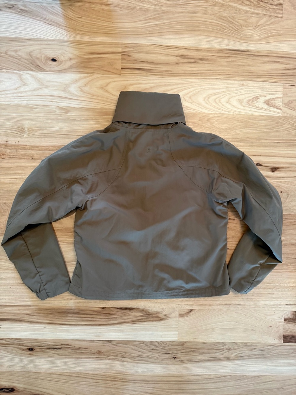NWT Lululemon Always Effortless Jacket
Frontier - Picture 3 of 8